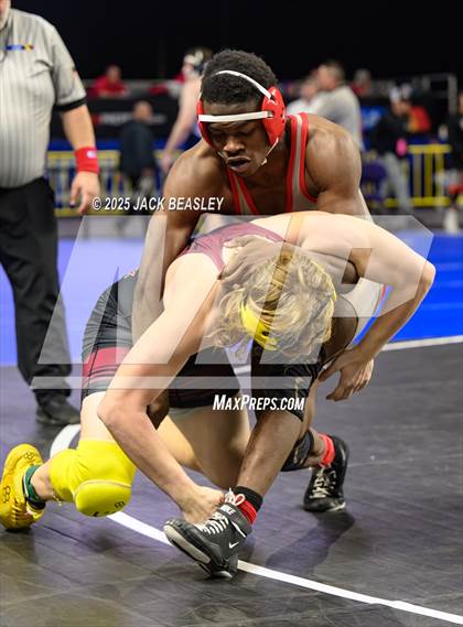 Thumbnail 1 in AIA Finals (Div 3 Qualifiers) photogallery.