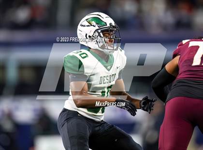 Thumbnail 2 in DeSoto vs. Summer Creek (UIL 6A D2 Football Final) photogallery.