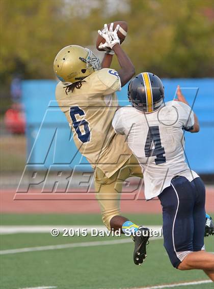 Thumbnail 1 in Oak Ridge @ Burbank photogallery.