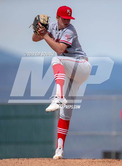 Thumbnail 1 in Regis Jesuit @ Mountain Vista photogallery.