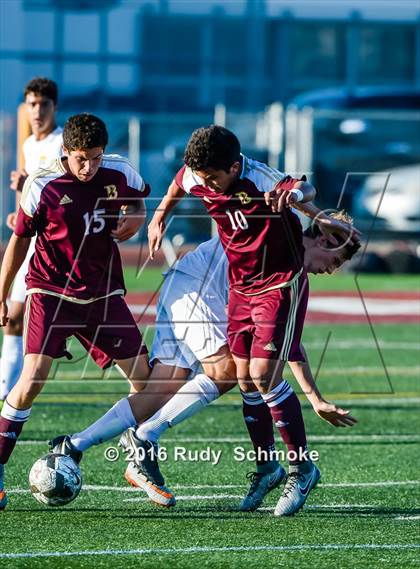 Thumbnail 2 in Point Loma vs. Bishop's (CIF San Diego Final) photogallery.