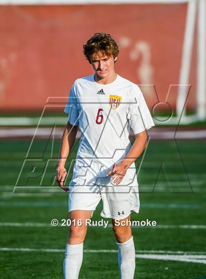Thumbnail 2 in Point Loma vs. Bishop's (CIF San Diego Final) photogallery.