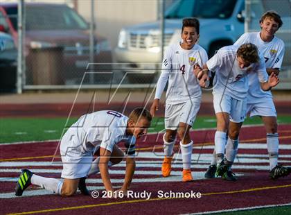 Thumbnail 2 in Point Loma vs. Bishop's (CIF San Diego Final) photogallery.