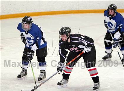 Thumbnail 3 in Somersworth vs Bedford (NHIAA Division III Preliminary Round) photogallery.