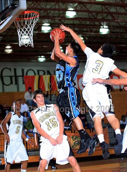 Thumbnail 1 in Rayburn vs. Pasadena Memorial (McDonald's Texas Invitational) photogallery.