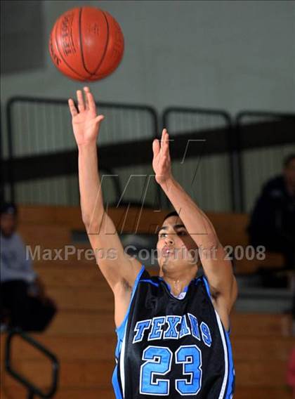 Thumbnail 1 in Rayburn vs. Pasadena Memorial (McDonald's Texas Invitational) photogallery.