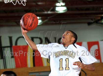 Thumbnail 2 in Rayburn vs. Pasadena Memorial (McDonald's Texas Invitational) photogallery.