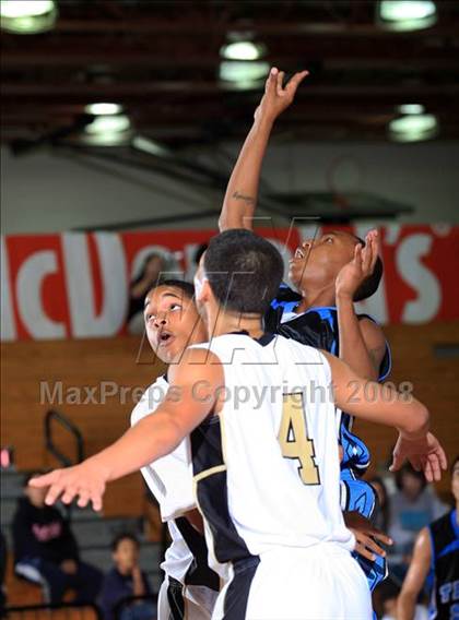 Thumbnail 1 in Rayburn vs. Pasadena Memorial (McDonald's Texas Invitational) photogallery.