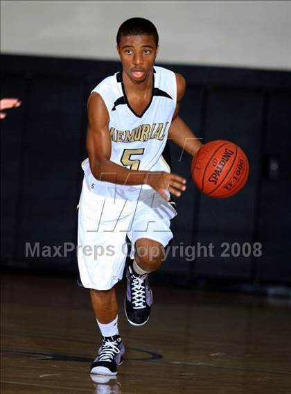 Thumbnail 1 in Rayburn vs. Pasadena Memorial (McDonald's Texas Invitational) photogallery.