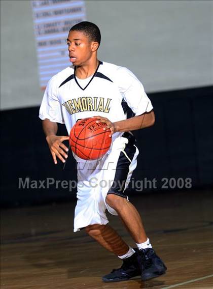 Thumbnail 1 in Rayburn vs. Pasadena Memorial (McDonald's Texas Invitational) photogallery.