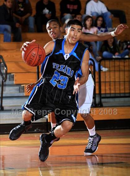 Thumbnail 3 in Rayburn vs. Pasadena Memorial (McDonald's Texas Invitational) photogallery.