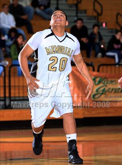 Thumbnail 2 in Rayburn vs. Pasadena Memorial (McDonald's Texas Invitational) photogallery.