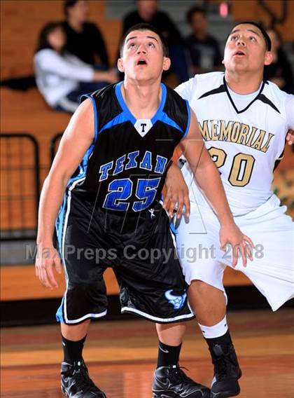 Thumbnail 1 in Rayburn vs. Pasadena Memorial (McDonald's Texas Invitational) photogallery.