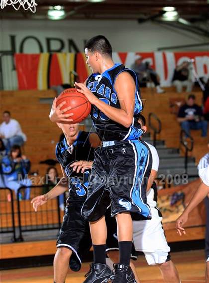 Thumbnail 3 in Rayburn vs. Pasadena Memorial (McDonald's Texas Invitational) photogallery.