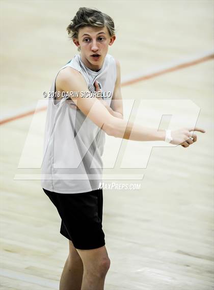 Thumbnail 2 in Highland vs. Gilbert (Brophy Invitational) photogallery.