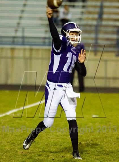 Thumbnail 1 in Pomona @ Arvada West photogallery.