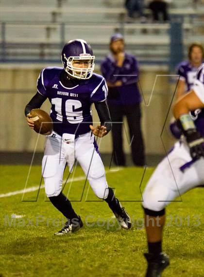 Thumbnail 3 in Pomona @ Arvada West photogallery.