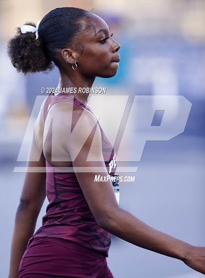 Thumbnail 3 in FHSAA 2A Finals (400 Meter Hurdles) photogallery.