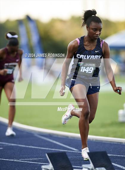 Thumbnail 2 in FHSAA 2A Finals (400 Meter Hurdles) photogallery.