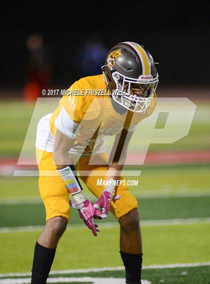 Thumbnail 3 in Crenshaw @ El Camino (CIF D4 AA Regional Final) photogallery.