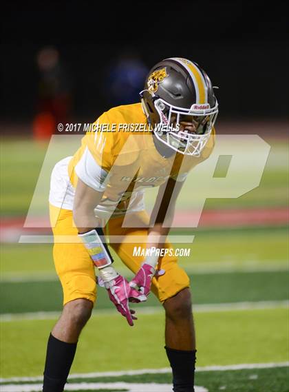 Thumbnail 3 in Crenshaw @ El Camino (CIF D4 AA Regional Final) photogallery.