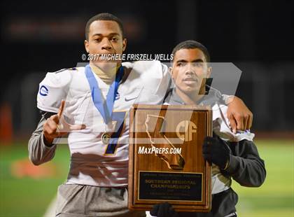 Thumbnail 2 in Crenshaw @ El Camino (CIF D4 AA Regional Final) photogallery.