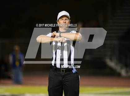 Thumbnail 3 in Crenshaw @ El Camino (CIF D4 AA Regional Final) photogallery.