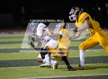 Thumbnail 2 in Crenshaw @ El Camino (CIF D4 AA Regional Final) photogallery.
