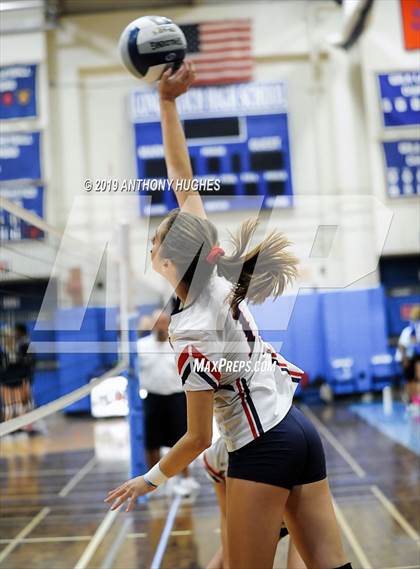 Thumbnail 2 in South Side vs .St Francis Prep (Long Beach Invitational) photogallery.