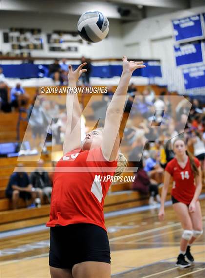 Thumbnail 3 in South Side vs .St Francis Prep (Long Beach Invitational) photogallery.