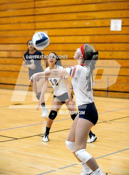 Thumbnail 1 in South Side vs .St Francis Prep (Long Beach Invitational) photogallery.
