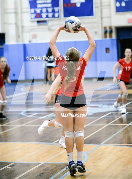 Thumbnail 2 in South Side vs .St Francis Prep (Long Beach Invitational) photogallery.