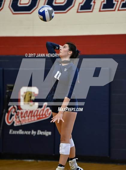 Thumbnail 3 in Marin Catholic vs. Auburn Riverside (Durango Fall Classic) photogallery.