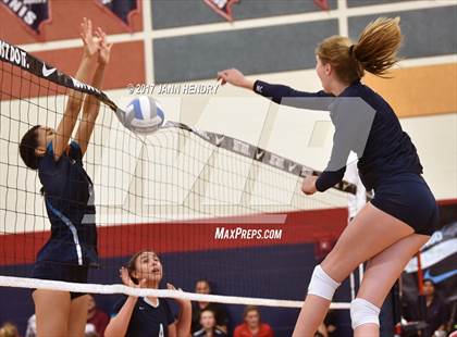 Thumbnail 2 in Marin Catholic vs. Auburn Riverside (Durango Fall Classic) photogallery.