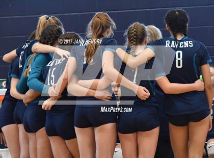 Thumbnail 2 in Marin Catholic vs. Auburn Riverside (Durango Fall Classic) photogallery.