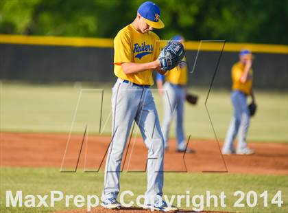 Thumbnail 2 in Sunnyvale @ Farmersville (UIL 2A Regional Quarterfinal Playoff) photogallery.