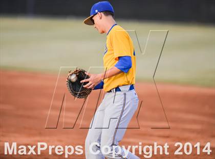 Thumbnail 3 in Sunnyvale @ Farmersville (UIL 2A Regional Quarterfinal Playoff) photogallery.