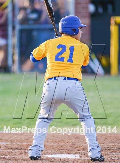 Thumbnail 1 in Sunnyvale @ Farmersville (UIL 2A Regional Quarterfinal Playoff) photogallery.