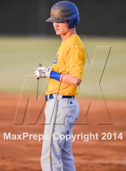 Thumbnail 3 in Sunnyvale @ Farmersville (UIL 2A Regional Quarterfinal Playoff) photogallery.