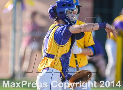 Thumbnail 3 in Sunnyvale @ Farmersville (UIL 2A Regional Quarterfinal Playoff) photogallery.