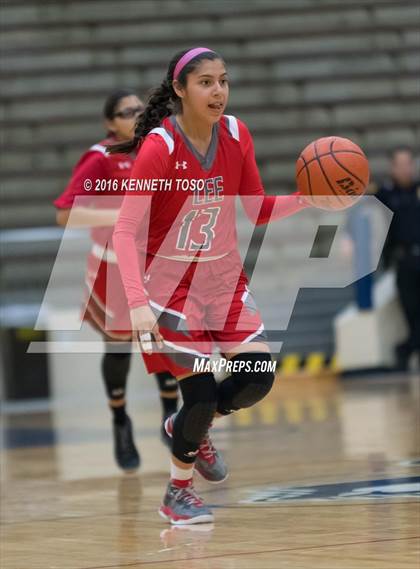 Thumbnail 2 in Burges vs. Lee (SAISD Tournament) photogallery.