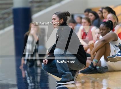 Thumbnail 2 in Burges vs. Lee (SAISD Tournament) photogallery.