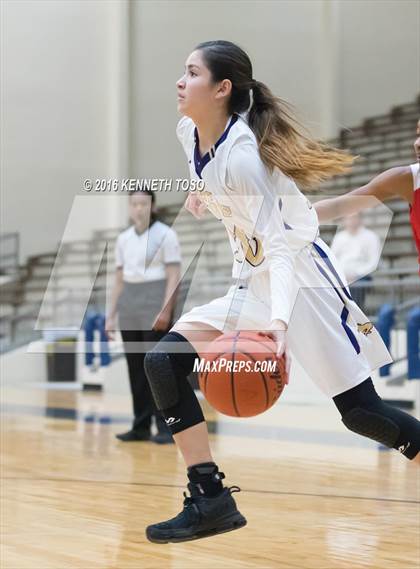 Thumbnail 3 in Burges vs. Lee (SAISD Tournament) photogallery.