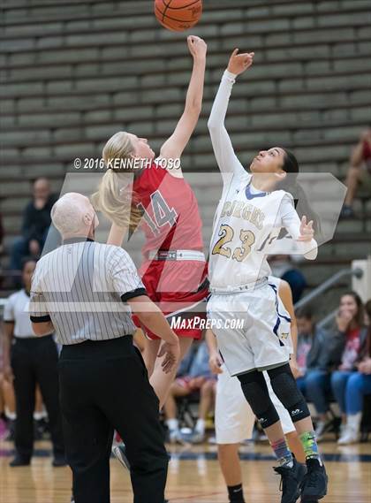 Thumbnail 3 in Burges vs. Lee (SAISD Tournament) photogallery.