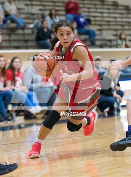 Thumbnail 3 in Burges vs. Lee (SAISD Tournament) photogallery.
