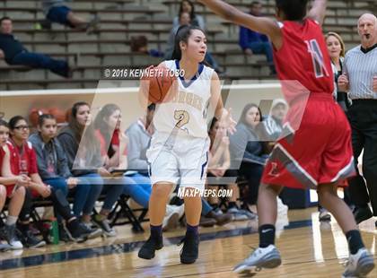 Thumbnail 3 in Burges vs. Lee (SAISD Tournament) photogallery.