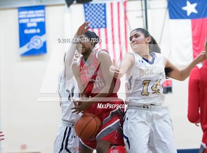 Thumbnail 2 in Burges vs. Lee (SAISD Tournament) photogallery.