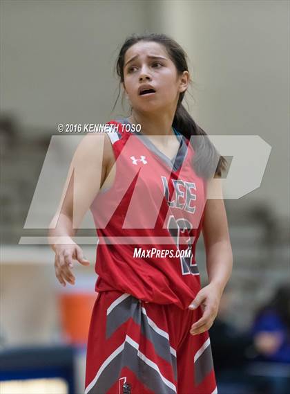 Thumbnail 2 in Burges vs. Lee (SAISD Tournament) photogallery.