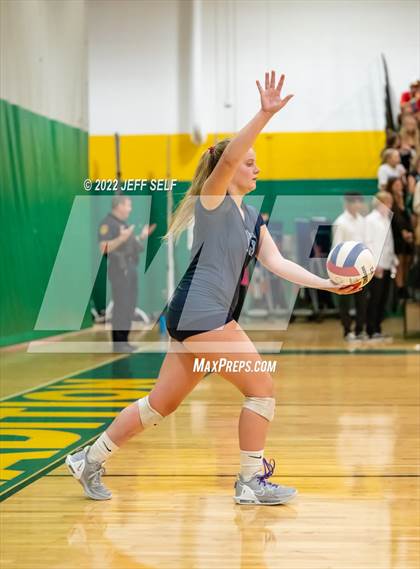 Thumbnail 3 in First Colonial @ Cox (VHSL Class 5 State Semifinal) photogallery.
