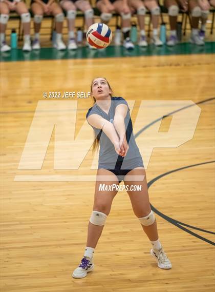 Thumbnail 3 in First Colonial @ Cox (VHSL Class 5 State Semifinal) photogallery.